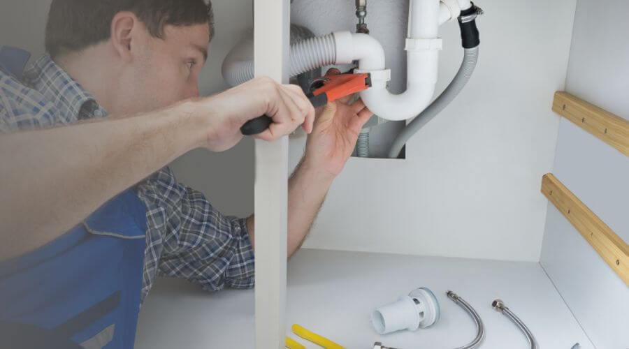 Professional same day plumber in Mill Shoals, IL